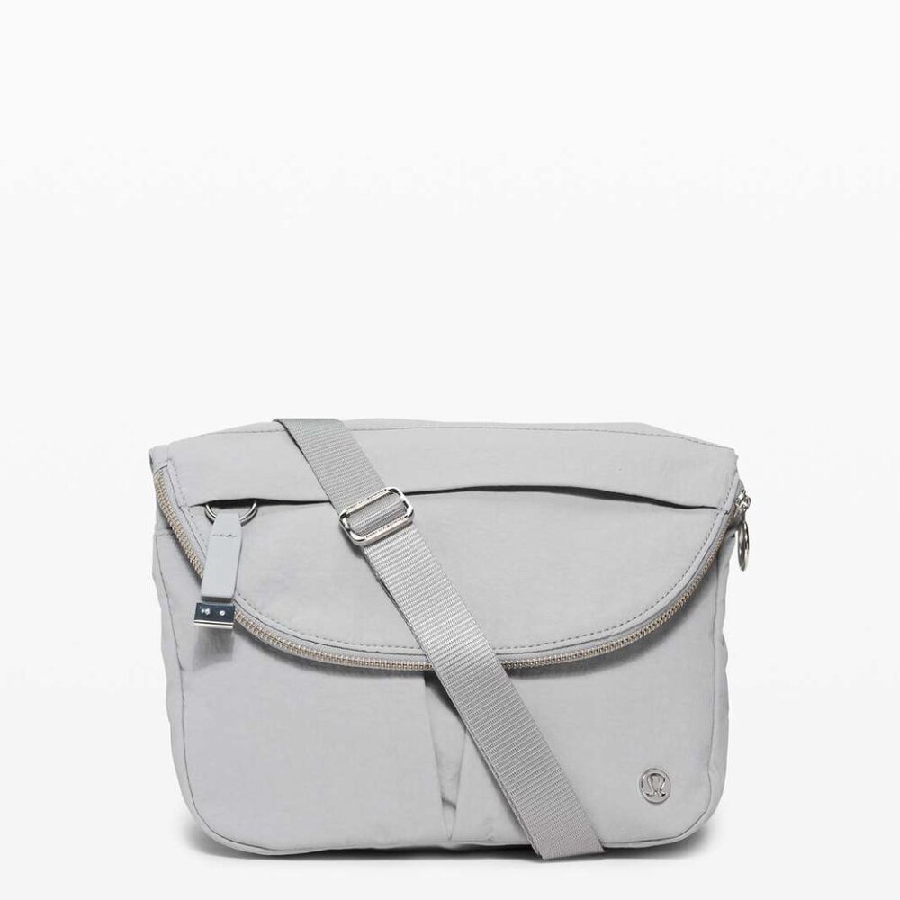 Lululemon All Night Festival Bag 5L